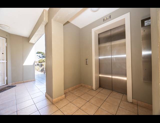 2 BEDROOM APARTMENT TO LET IN TYGER WATERFRONT